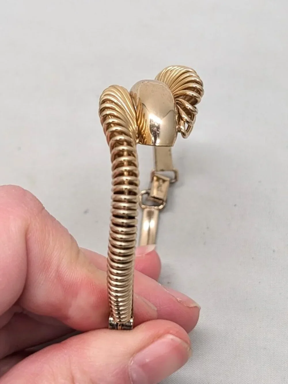 Vintage 1950s Signed Napier Goldtone Spiral Bracelet